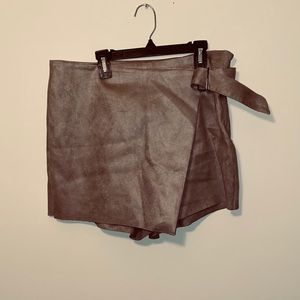 ZARA BASICS Taupe Suede Skirt
